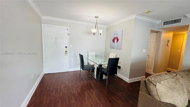 Building Photo - 7226 SW 94th Pl