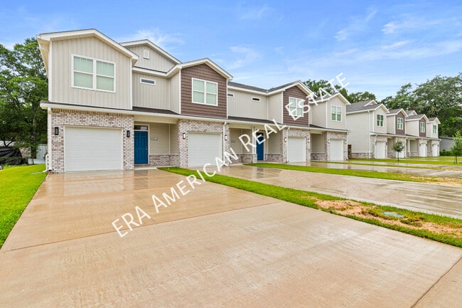 Building Photo - 400 Walters Cir