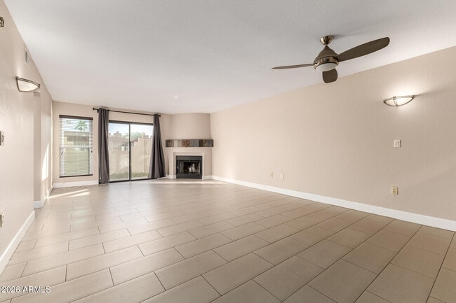 Building Photo - 1317 E Marny Rd