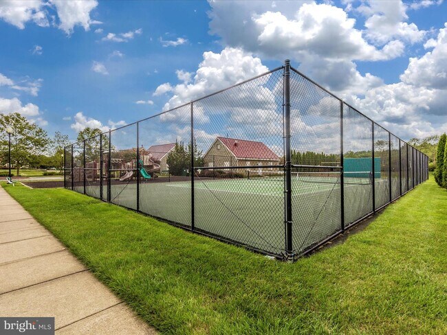 Building Photo - 1868 Monocacy View Cir