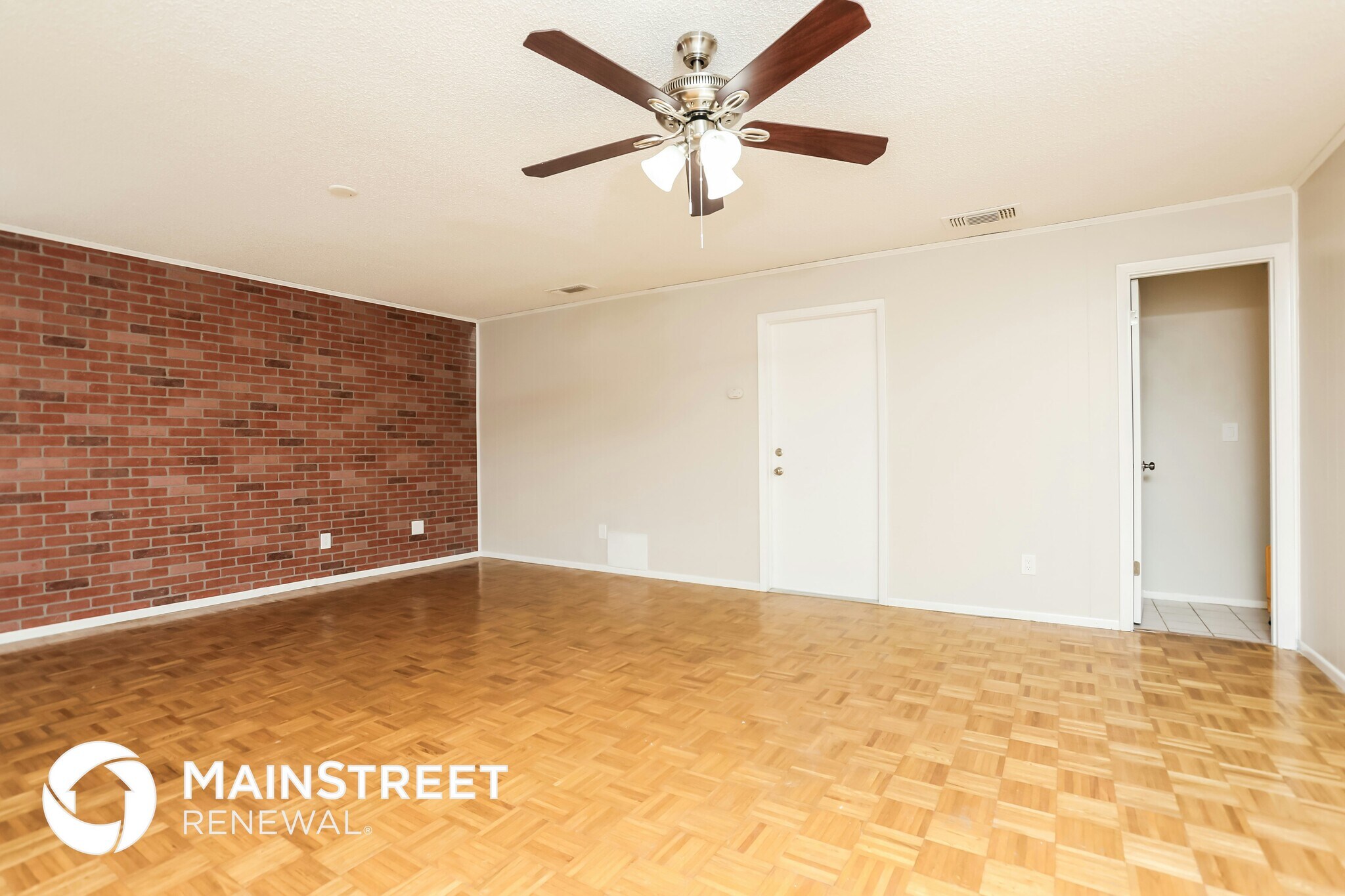 Building Photo - 1932 Tindaro Dr