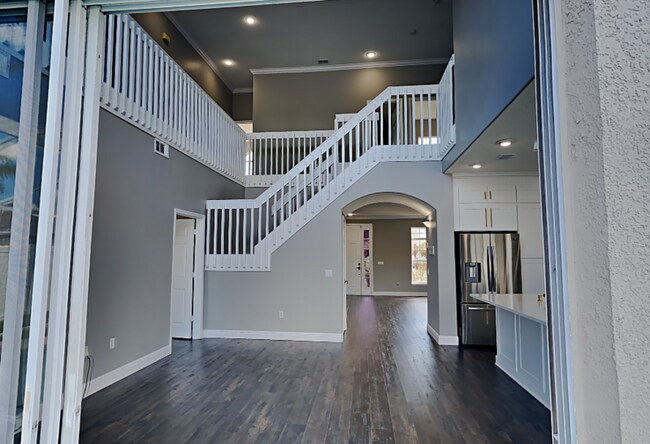 Building Photo - 1735 White Heron Bay Cir
