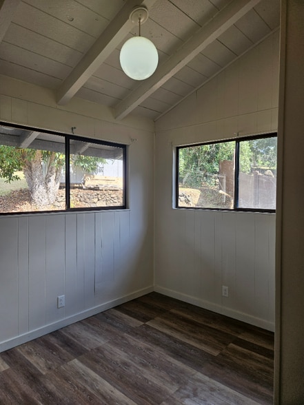 Building Photo - 89 Waipoli Rd