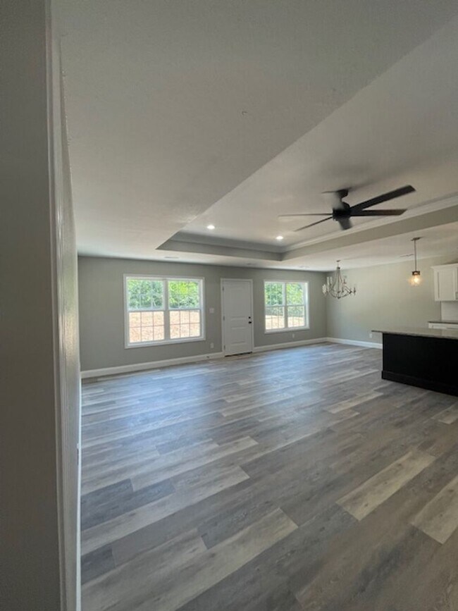 Building Photo - Maryville City, Newly Constructed, 3 Bedroom 2 Bath Home Call Debra Johnson 865-591-8281 or Ed Jo...