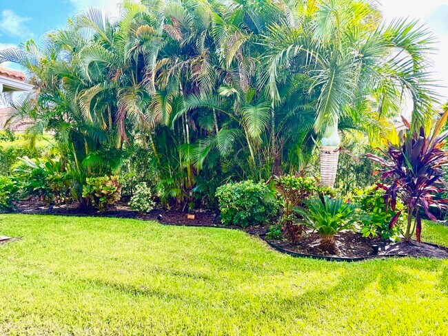 Building Photo - 195 Via Veracruz