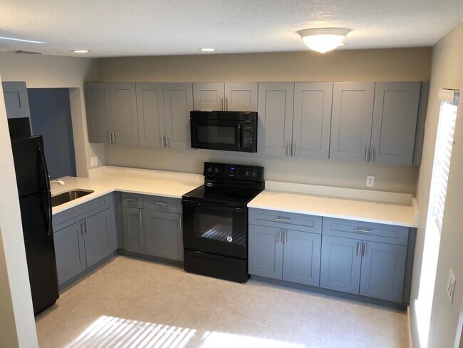 Building Photo - 5190 Breckenridge Pl