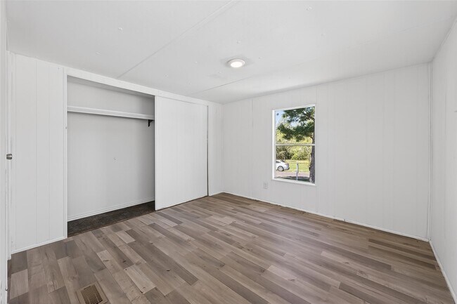 Building Photo - 208 Yaupon Harbor