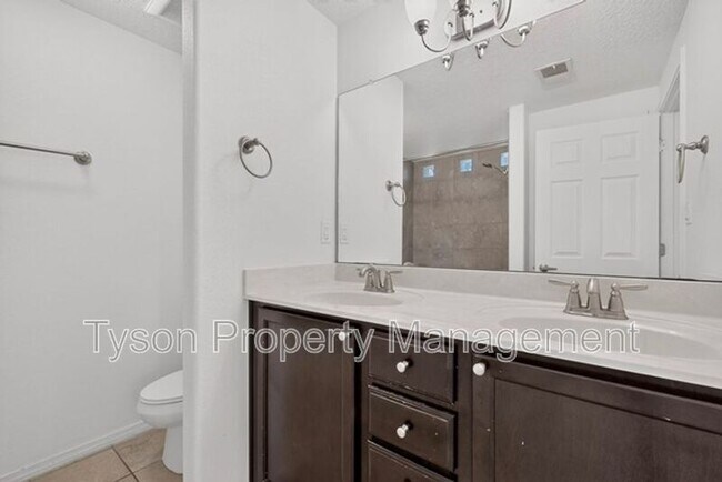 Building Photo - 6412 Sincho Ave