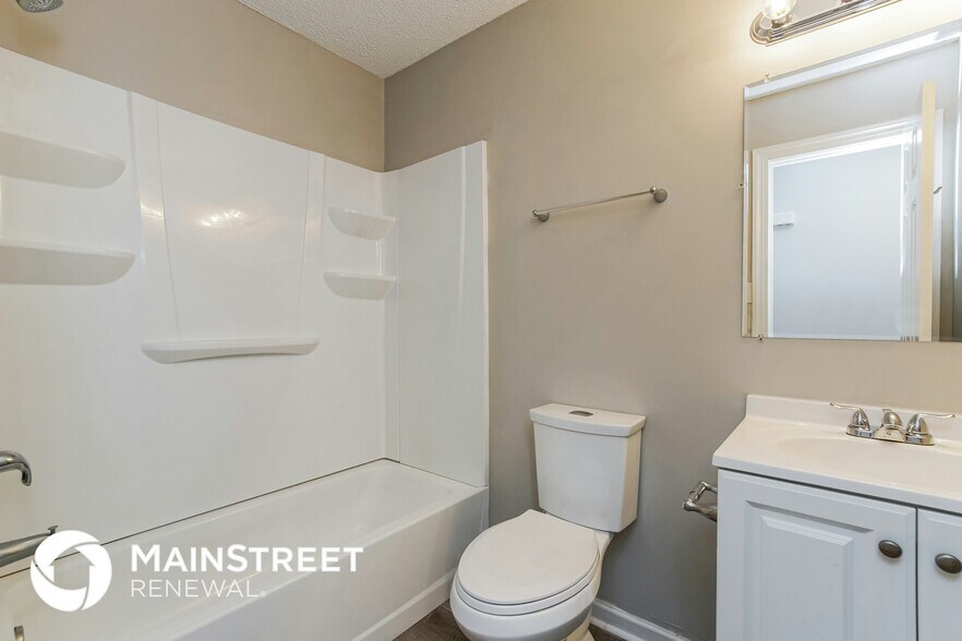 Building Photo - 7201 Cedric Dr