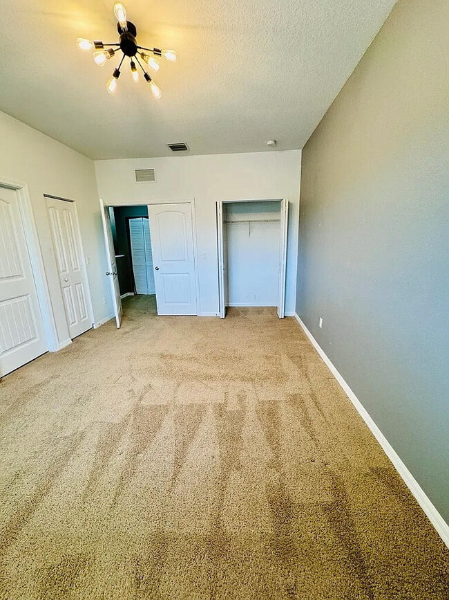 Building Photo - 1198 Paisley Ct