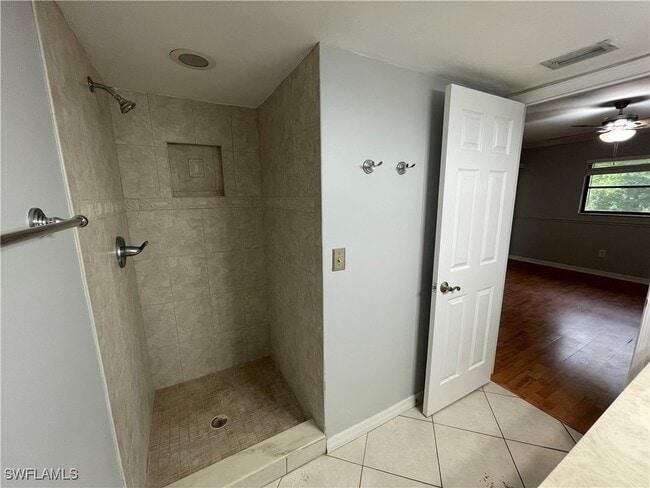 Building Photo - 28131 Pine Haven Way
