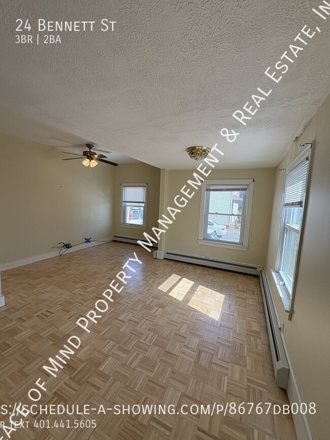 Primary Photo - 24 Bennett St