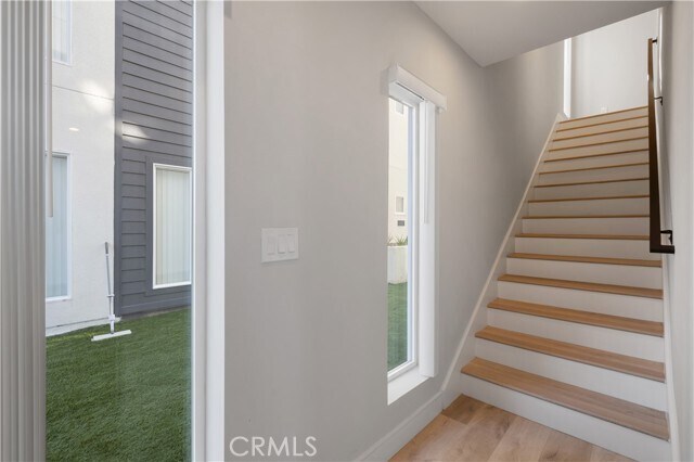 Building Photo - 2727 S La Brea Ave