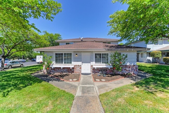 Primary Photo - 229 Harding Blvd