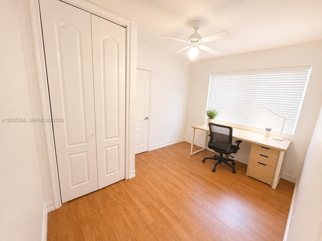 Building Photo - 155 Ponce de Leon Blvd
