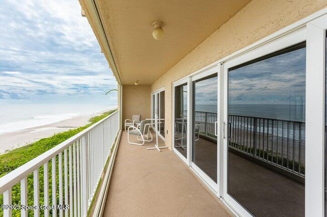 Building Photo - 1095 N Hwy A1A