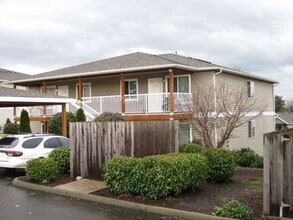 Building Photo - 5752 Legoe Ave