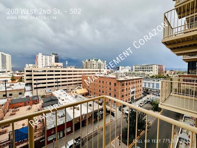 Building Photo - 200 W 2nd St