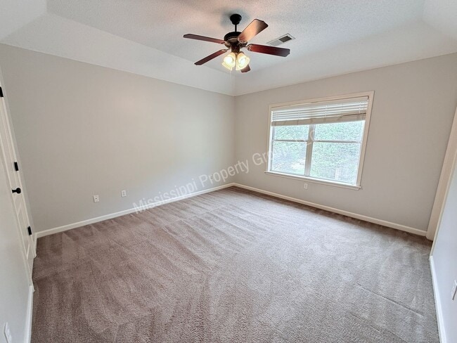 Building Photo - 3BR/2.5BA For Rent