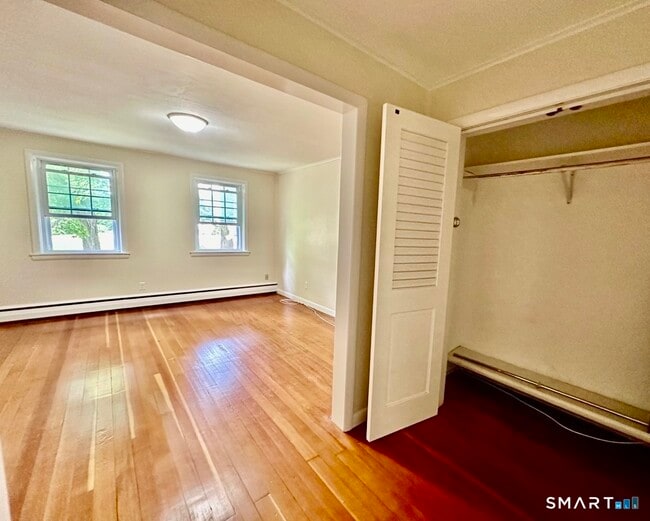 Building Photo - 15 Prospect St