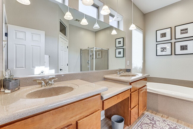 Building Photo - 41708 N Cross Timbers Trail