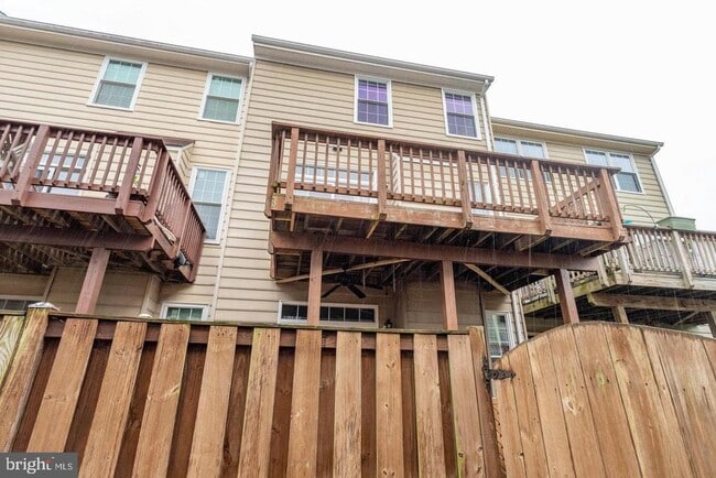 Building Photo - 938 Herons Run Ln