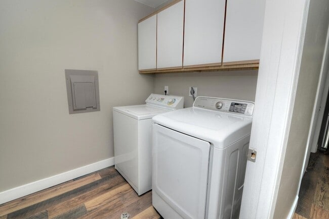 Building Photo - 7311 98th Ave