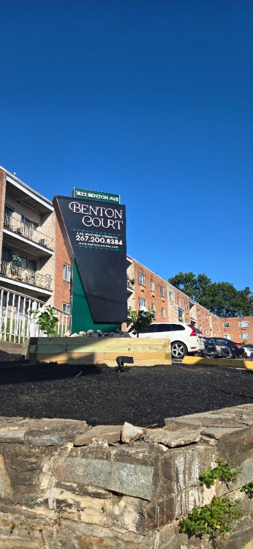Building Photo - 1822 Benton Ave