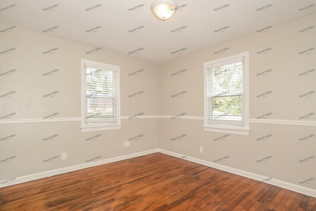 Building Photo - 4124 Wright Ave