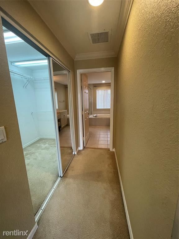 Building Photo - 4 br, 2.5 bath House - 114 Catania Way