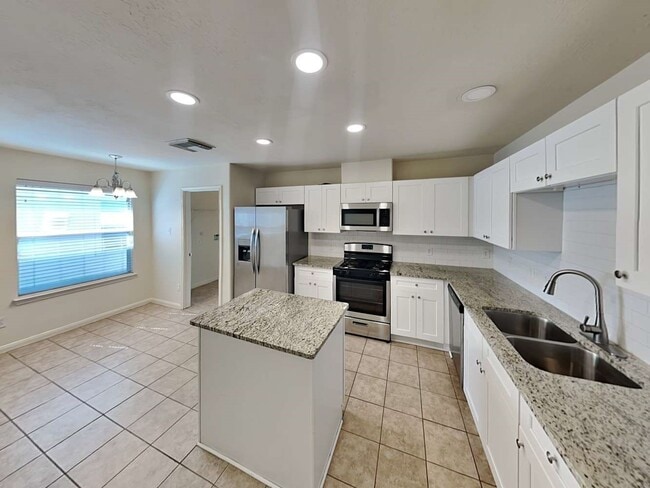 Building Photo - 17002 Atascocita Bend Dr