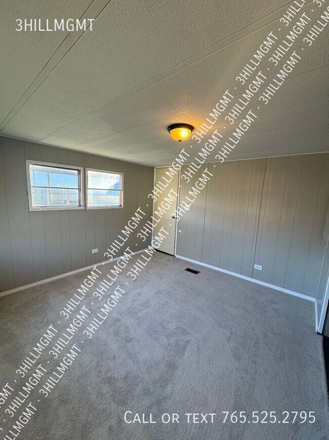 Building Photo - 22 W Kidds Mill Rd