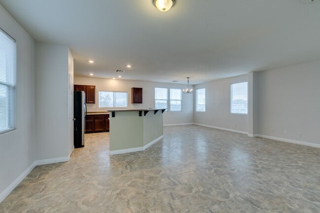 Building Photo - Beautiful Split-Level Home on Corner Lot with Pool and Spa!