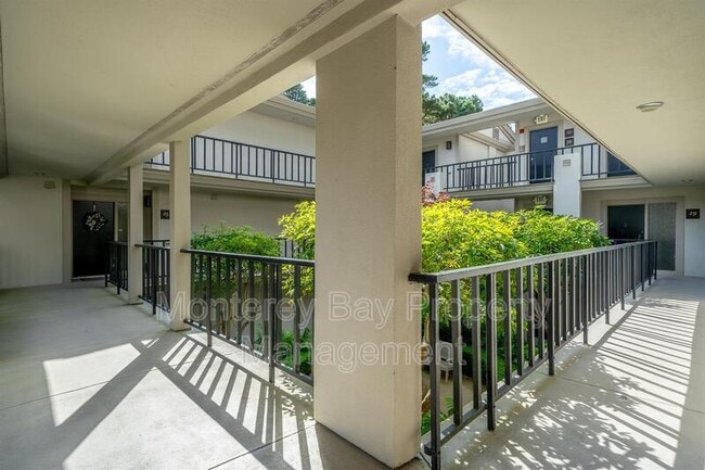 Building Photo - 29 Ocean Pines Ln
