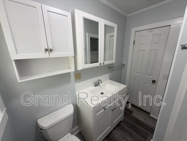 Building Photo - 3693 Scoggins St