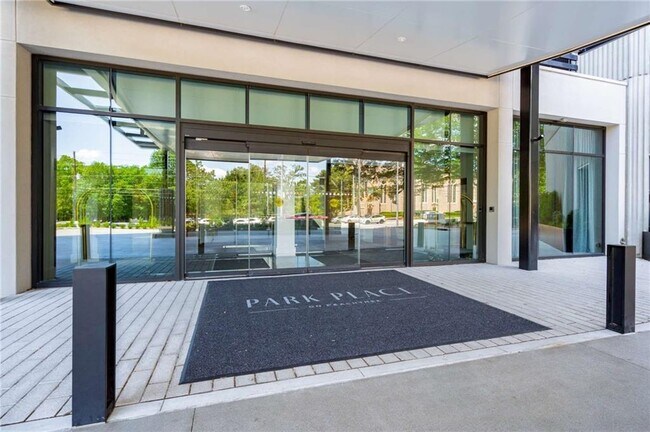 Building Photo - 2660 Peachtree Rd