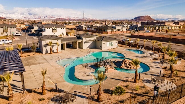 Building Photo - 2636 E Gray Birch Dr