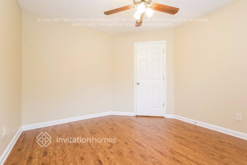 Building Photo - 2050 Deer Creek Trail