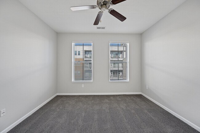 Floorplan - Monmouth Row Apartments