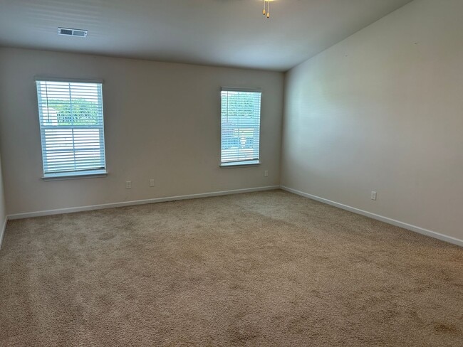 Building Photo - 356 Bryson Blvd