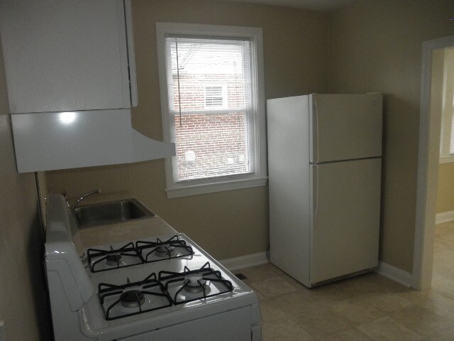 Building Photo - 3802 Biddison Ln