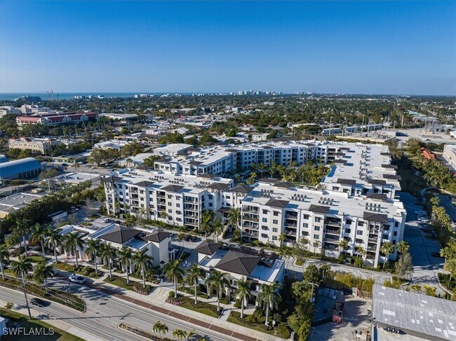 Building Photo - 1111 Central Ave