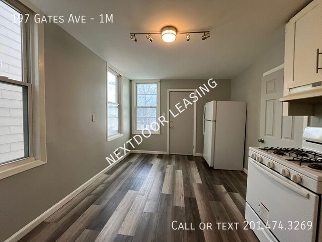 Building Photo - 197 Gates Ave