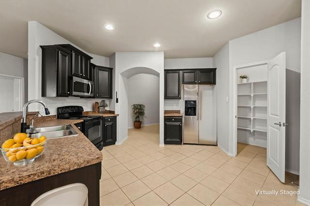 Building Photo - 1005 Meadow Green Ct