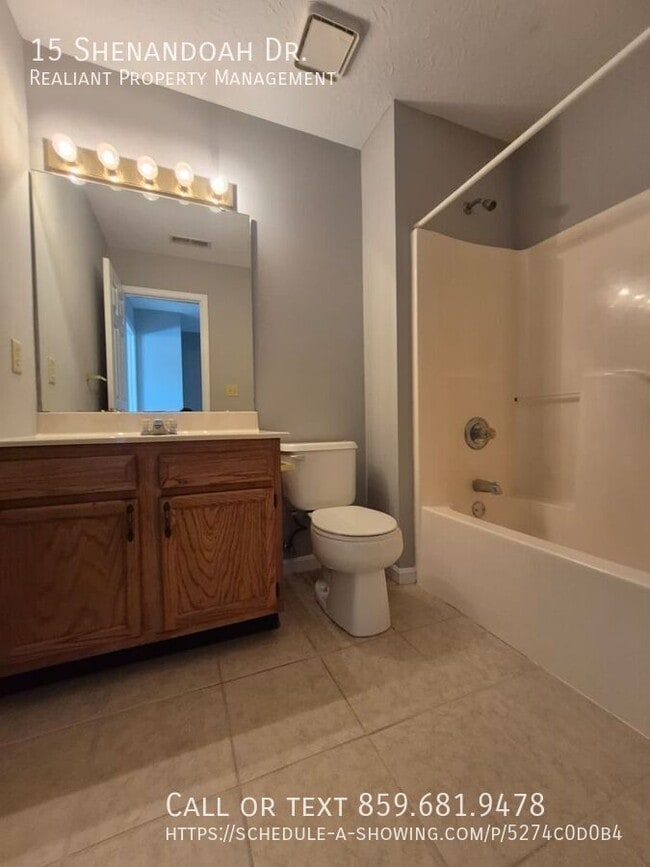 Building Photo - 15 Shenandoah Dr