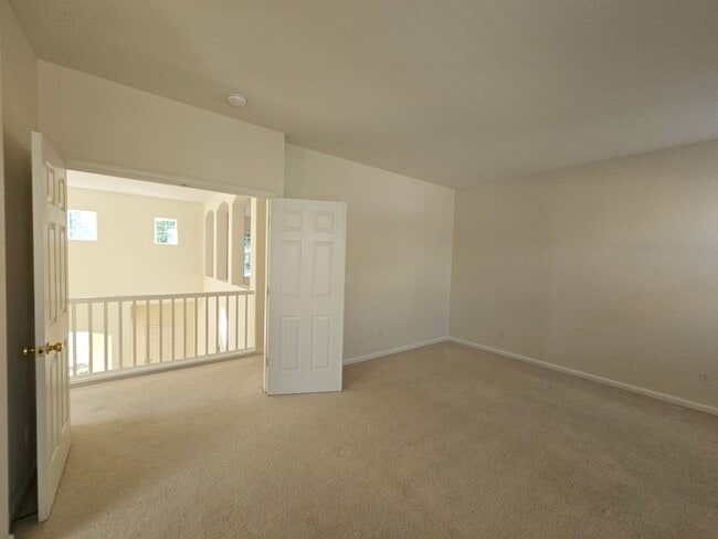 Building Photo - 1660 Wheatley Pl