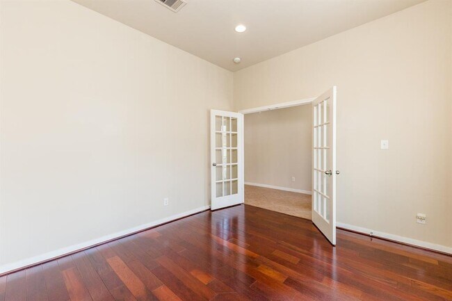 Building Photo - 3531 Urban Woods Trail