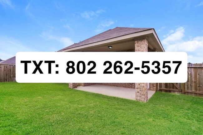 Building Photo - 3422 Tulip Trace Dr