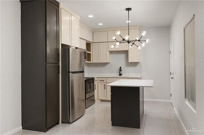 Building Photo - 3744 N Mezcal Dr