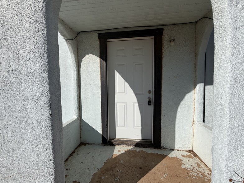 Building Photo - 2702 36th St